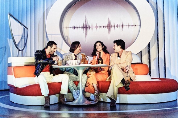 « Douce Amère » avec Mélanie Doutey, une comédie à voir absolument aux Bouffes Parisiens !