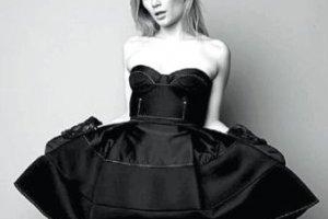 Caroline Vigneaux "Quitte la robe" au Petit Palais des Glaces !