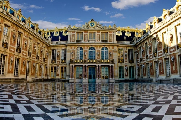 Célébrez le 14 Juillet au Chateau de Versailles avec Flashmob et spectacle pyrotechnique !