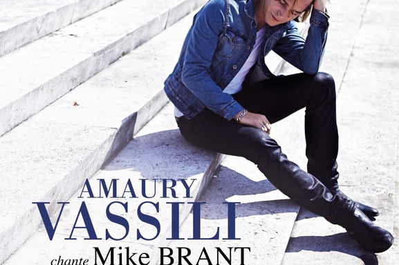 Amaury Vassili rend hommage à Mike Brant pour un concert exceptionnel