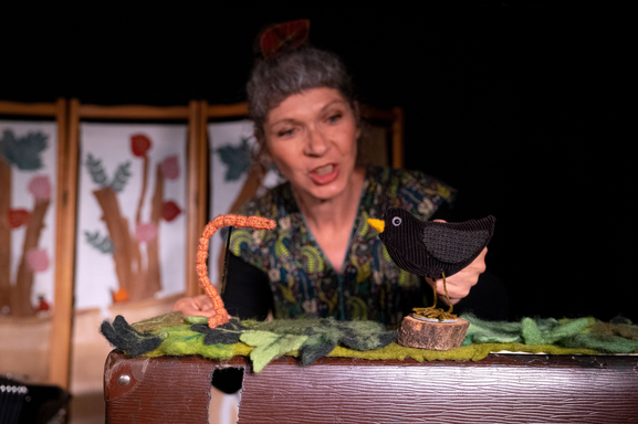 L’Histoire du Beau Ver Dodu : une première rencontre avec le théâtre
