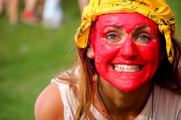 Casting.fr est partenaire de la deuxième édition du Holi One Colour Festival, demandez vos pass !