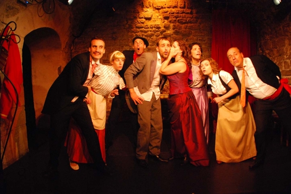 La compagnie de théâtre Candela vous propose un stage offert pour découvrir une pédagogie nouvelle autour de l'art théâtral, à vous de jouer !