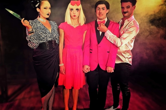 Retrouvez Fanny Toquero, comédienne, danseuse, chanteuse, dans « Les Amis du Placard » et tentez de remporter vos places avec Casting.fr