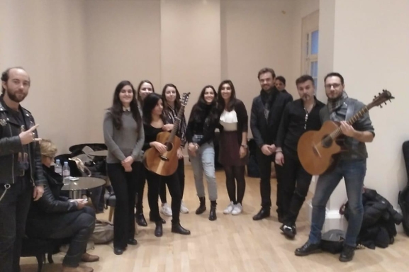 Monada va chanter lors de la cérémonie d'hommage à Johnny Hallyday le 9 décembre !