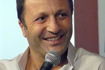 Arthur en collaboration avec Tom Hanks et Julia Roberts!