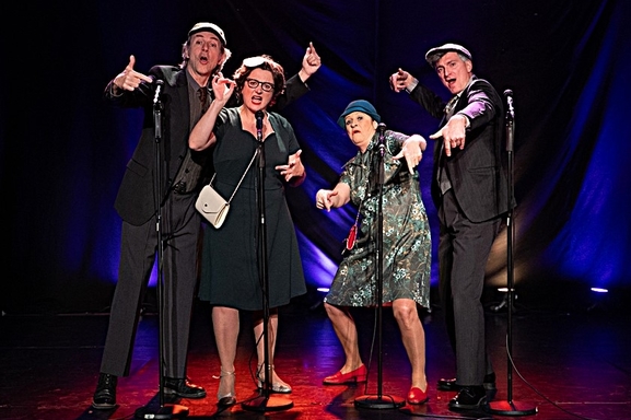 Génération Barber : Quand humour et musique se rencontrent au Théâtre Essaïon