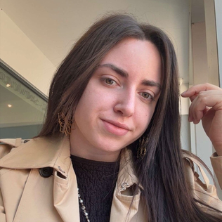 Edwige132617