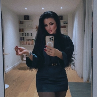 LaraBeauty123