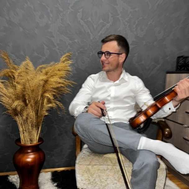 DanSpinu