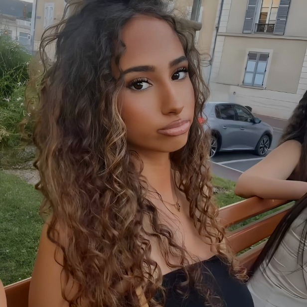 AyaZaazaa25