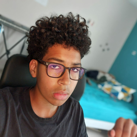 leonakhionbare