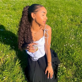 emmanuelleprs2