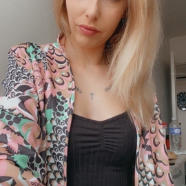Amelieroze76