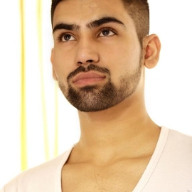 aqilkhanmodel