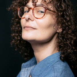 ElisaB
