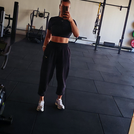 Jessika24