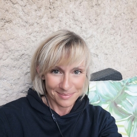 Ysaline1973