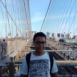 AXELOU10