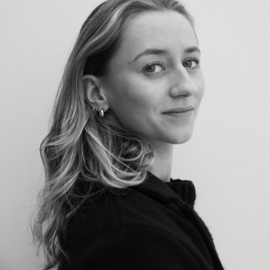 Manon_pe