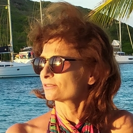 Monique972