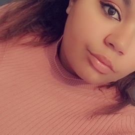 Louane12