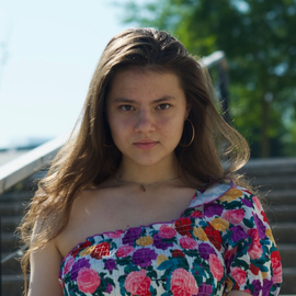 Lara_trns