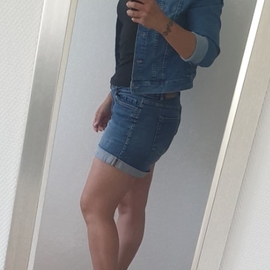Celineb74