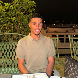 Emirparis009