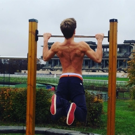 henriaycard