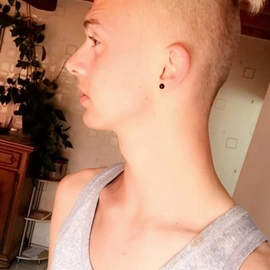 Petitblond62