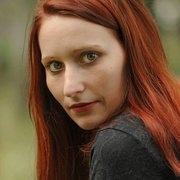laura24100