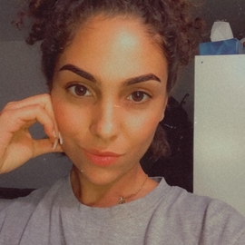 Anais99