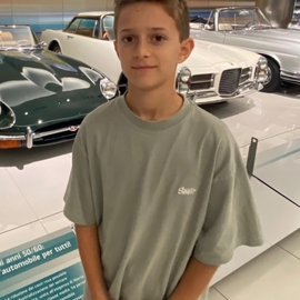 adam83510