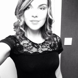 JulieCarlier21