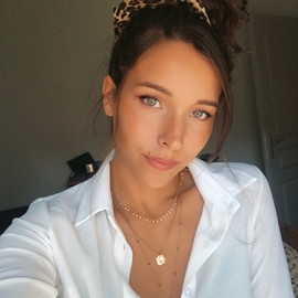 Hassina07