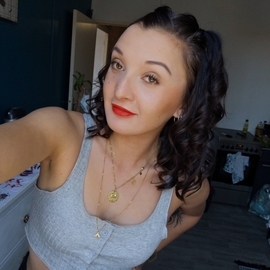 Lola_mta