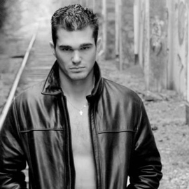 julien8183