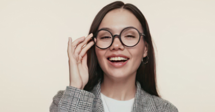 URGENT Casting modèle femme entre 28 et 35 ans pour campagne pub pour une marque de lunettes
