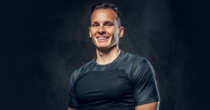 Casting homme sportif entre 20 et 40 ans pour figuration dans vidéo réseaux sociaux
