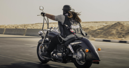 Casting homme et femme biker entre 30 et 50 ans pour série Netflix réalisée par Dany Boon