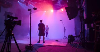 Casting figurant homme et femme de tout âge pour tournage publicité