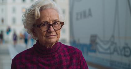 Casting femme sénior de 60 ans et plus pour tournage contenu UGC à destination des réseaux sociaux