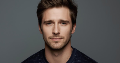 Casting acteur bilingue en anglais entre 20 et 25 ans pour rôle principal dans film corporate