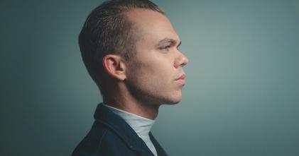 Casting modèle homme entre 18 et 30 ans pour shooting photo