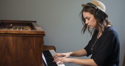 Casting musicienne pour performance live dans une pièce de théâtre