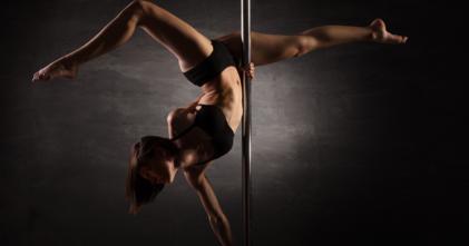 Casting femme faisant de la pole dance pour silhouette dans série France TV