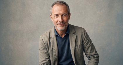 Casting URGENT silhouette homme entre 45 et 65 ans pour jouer dans la série Demain nous appartient