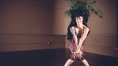 Casting danseuse mesurant entre 1m60 et 1m70 pour spectacle de cabaret music hall