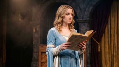 Casting chanteuse et comédienne entre 20 et 30 ans pour le rôle de Fleur de Lys dans la comédie musicale Notre Dame de Paris